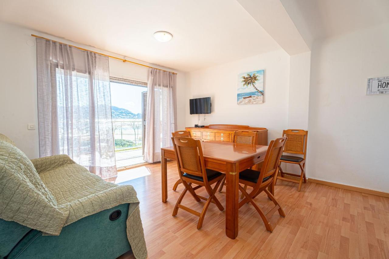 Apartamento Rhodes Vista Al Mar Daire Roses Dış mekan fotoğraf